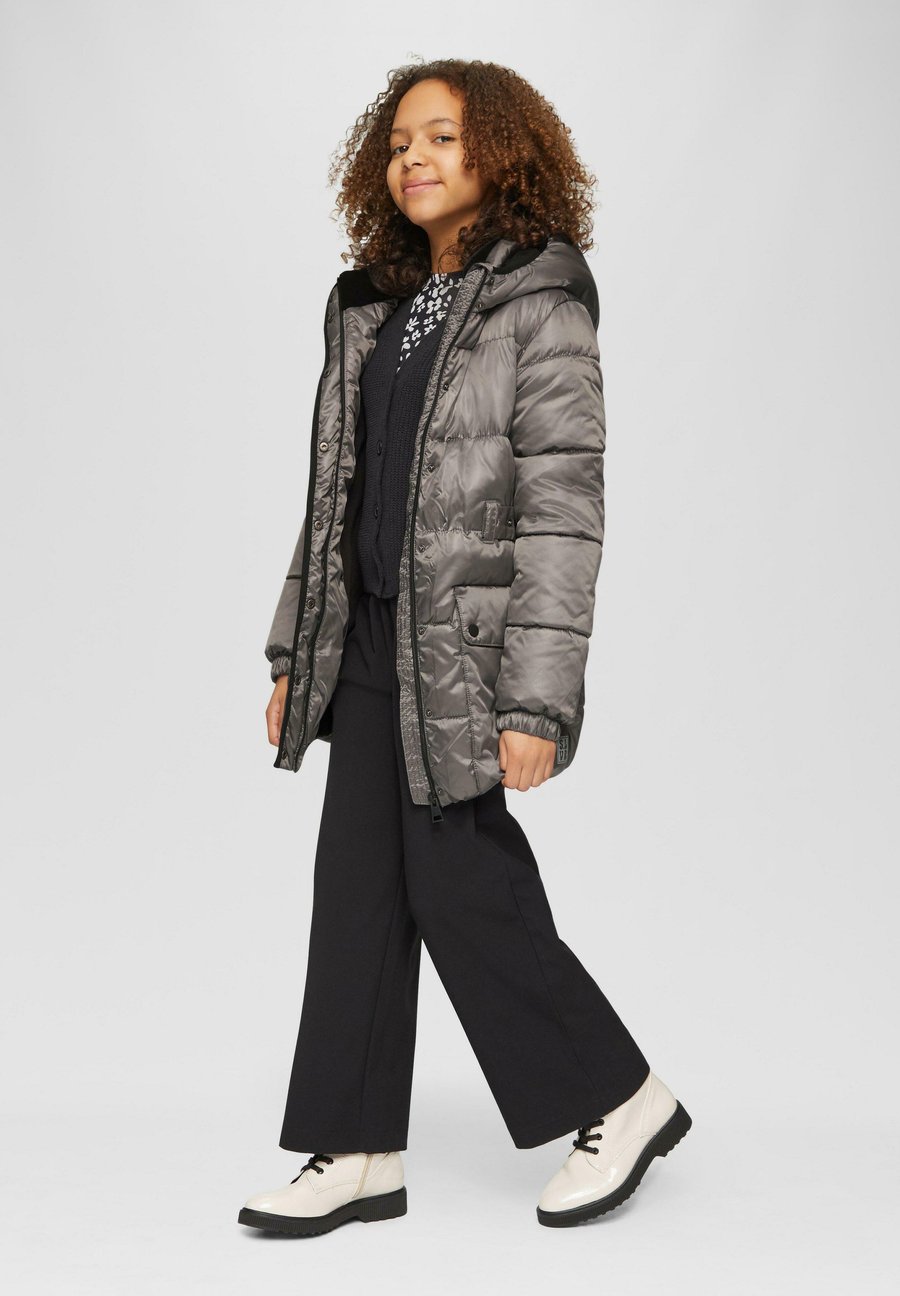 Зимнее пальто s.Oliver Winter coat, Grau Meliert/Grey
Зимнее пальто s.Oliver Winter coat, Grau Meliert/Grey