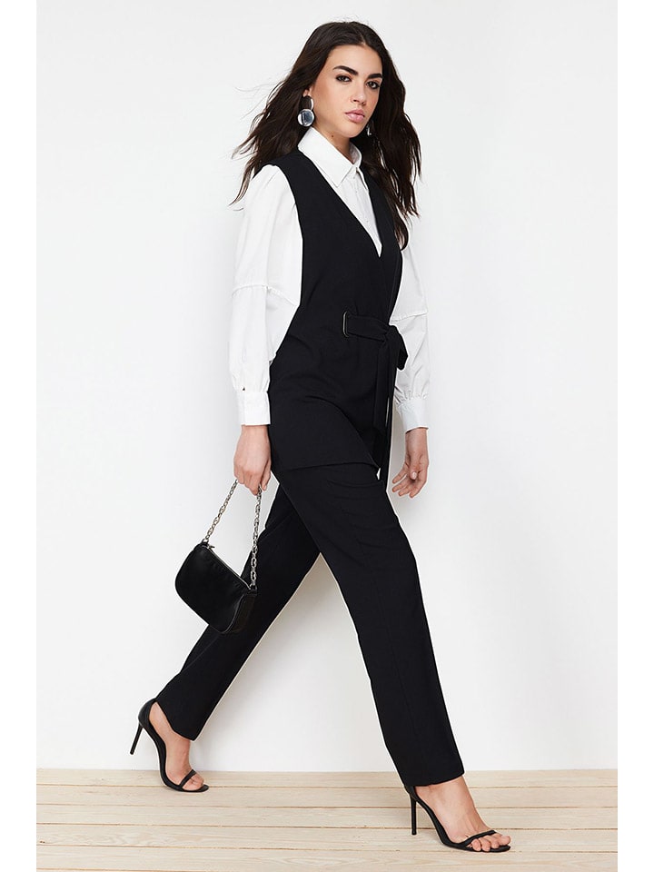 Утепленный жилет trendyol, черный
Утепленный жилет trendyol, черный