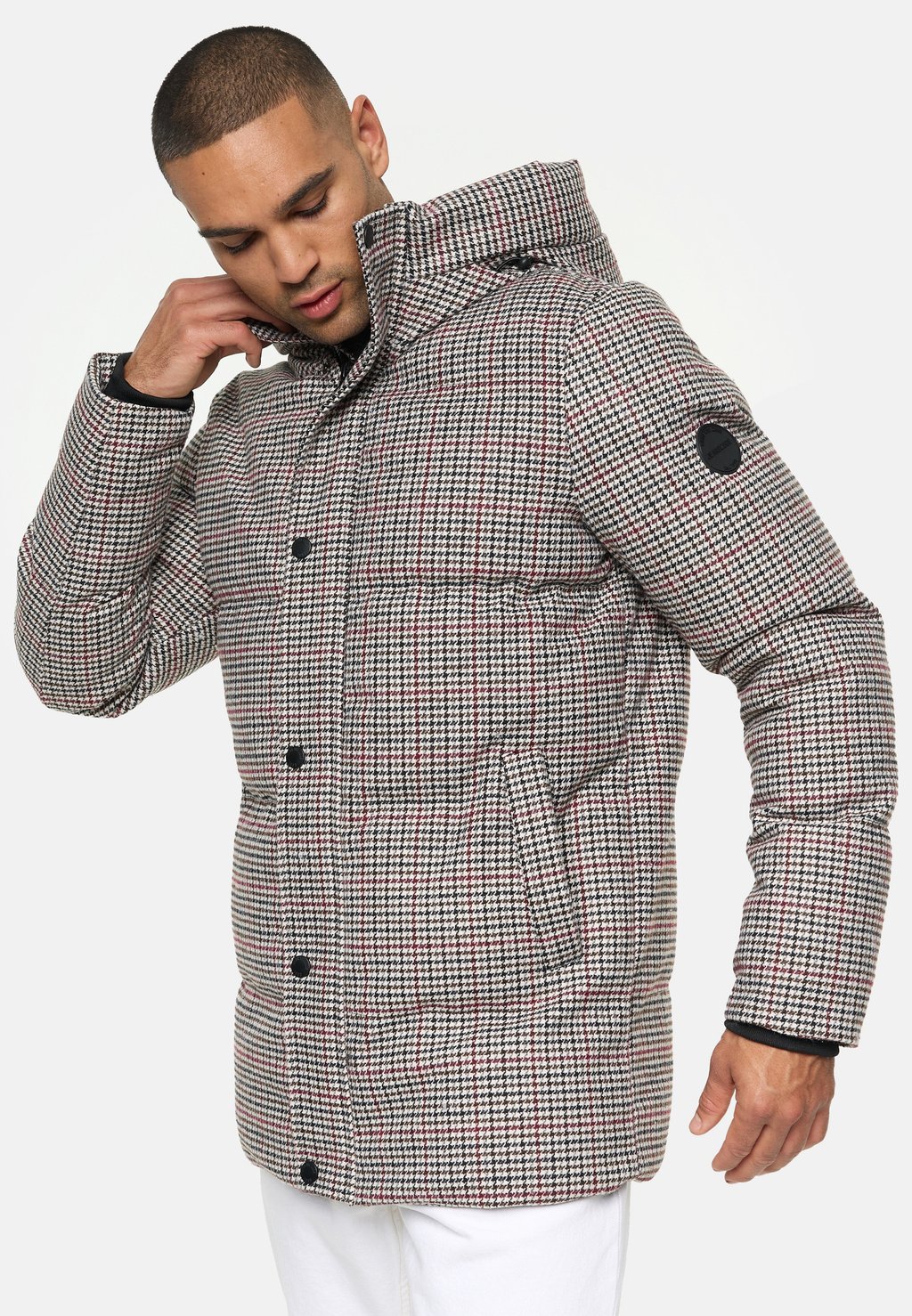 Зимнее пальто INCUPPERT INDICODE JEANS, черный
Зимнее пальто INCUPPERT INDICODE JEANS, черный