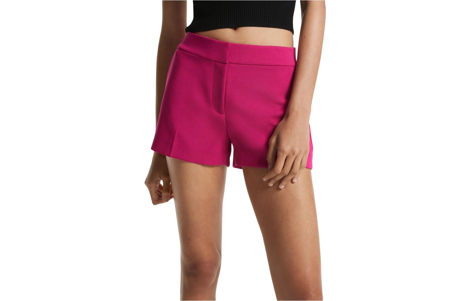 Женские повседневные шорты маджента MICHAEL KORS
Женские повседневные шорты маджента MICHAEL KORS