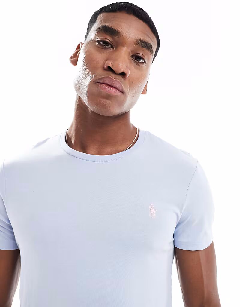 Футболка с логотипом Polo Ralph Lauren, индивидуальная посадка, светло-голубого цвета
Футболка с логотипом Polo Ralph Lauren, индивидуальная посадка, светло-голубого цвета