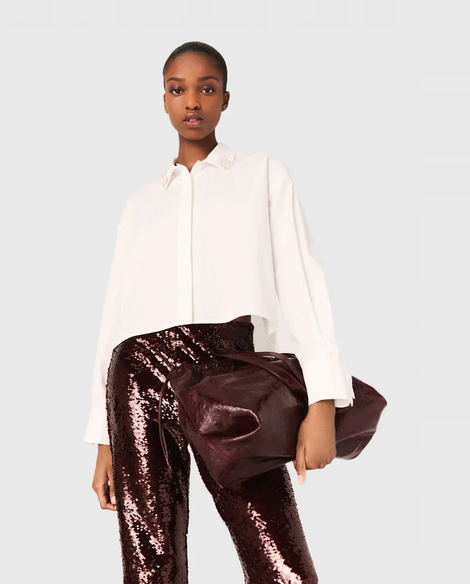 Женская короткая рубашка с декором в виде украшений Maje, белый
Женская короткая рубашка с декором в виде украшений Maje, белый