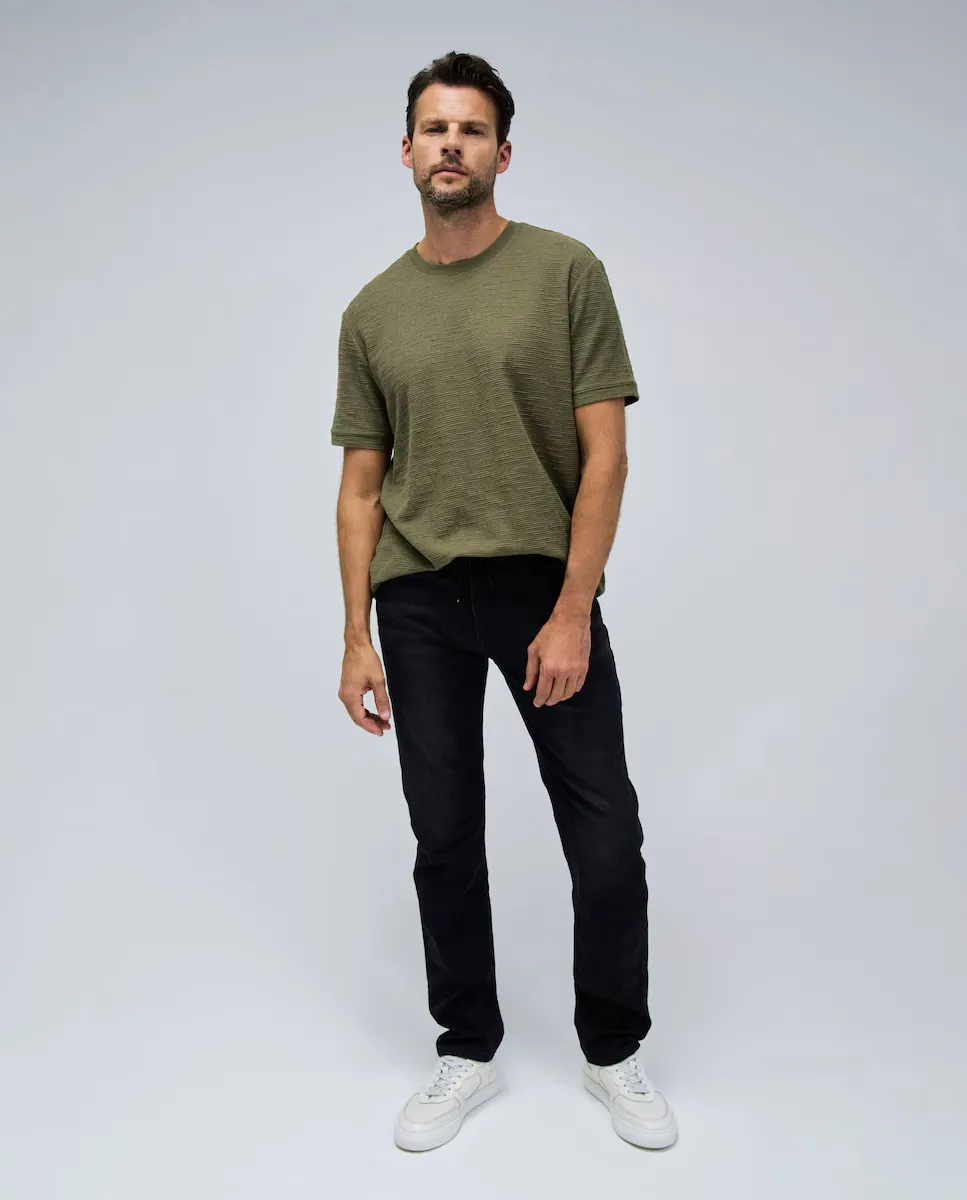 Мужские брюки-джоггеры черного цвета Salsa Jeans
Мужские брюки-джоггеры черного цвета Salsa Jeans