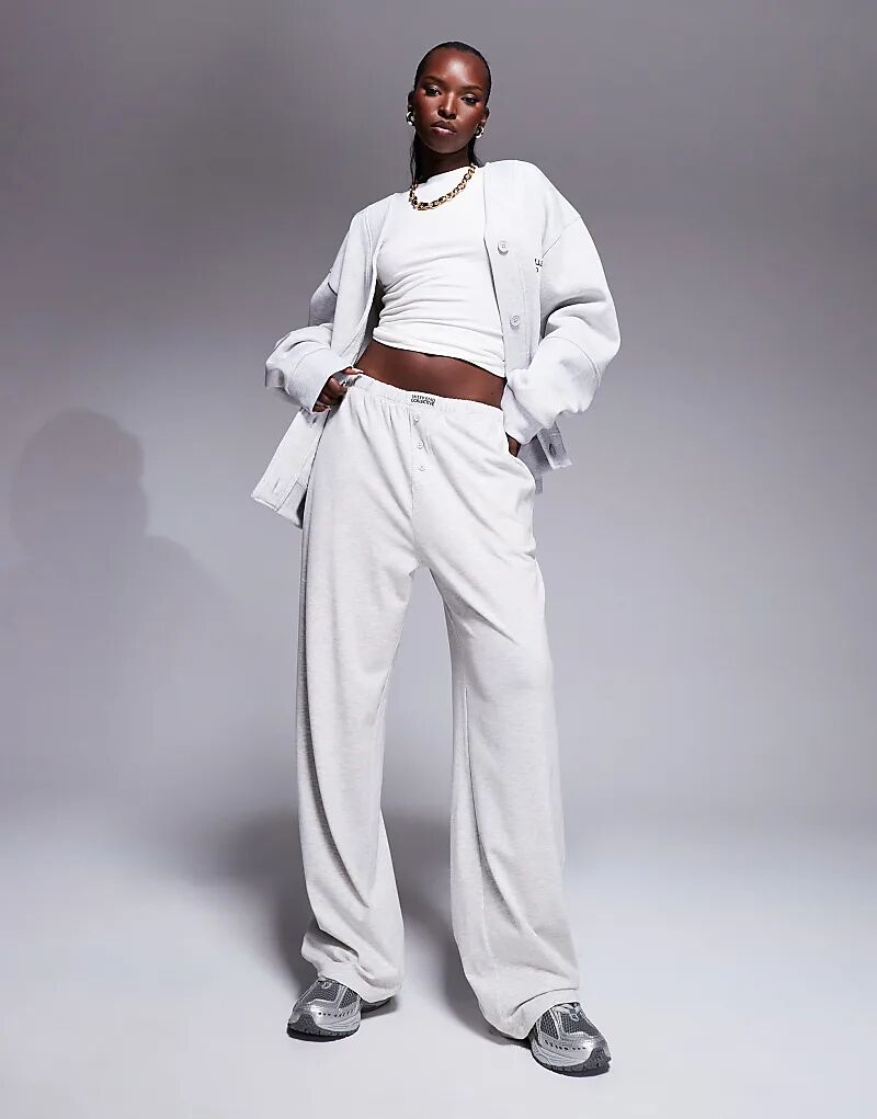 Широкие брюки из хлопкового джерси Weekend Collective серого меланжевого цвета
Широкие брюки из хлопкового джерси Weekend Collective серого меланжевого цвета