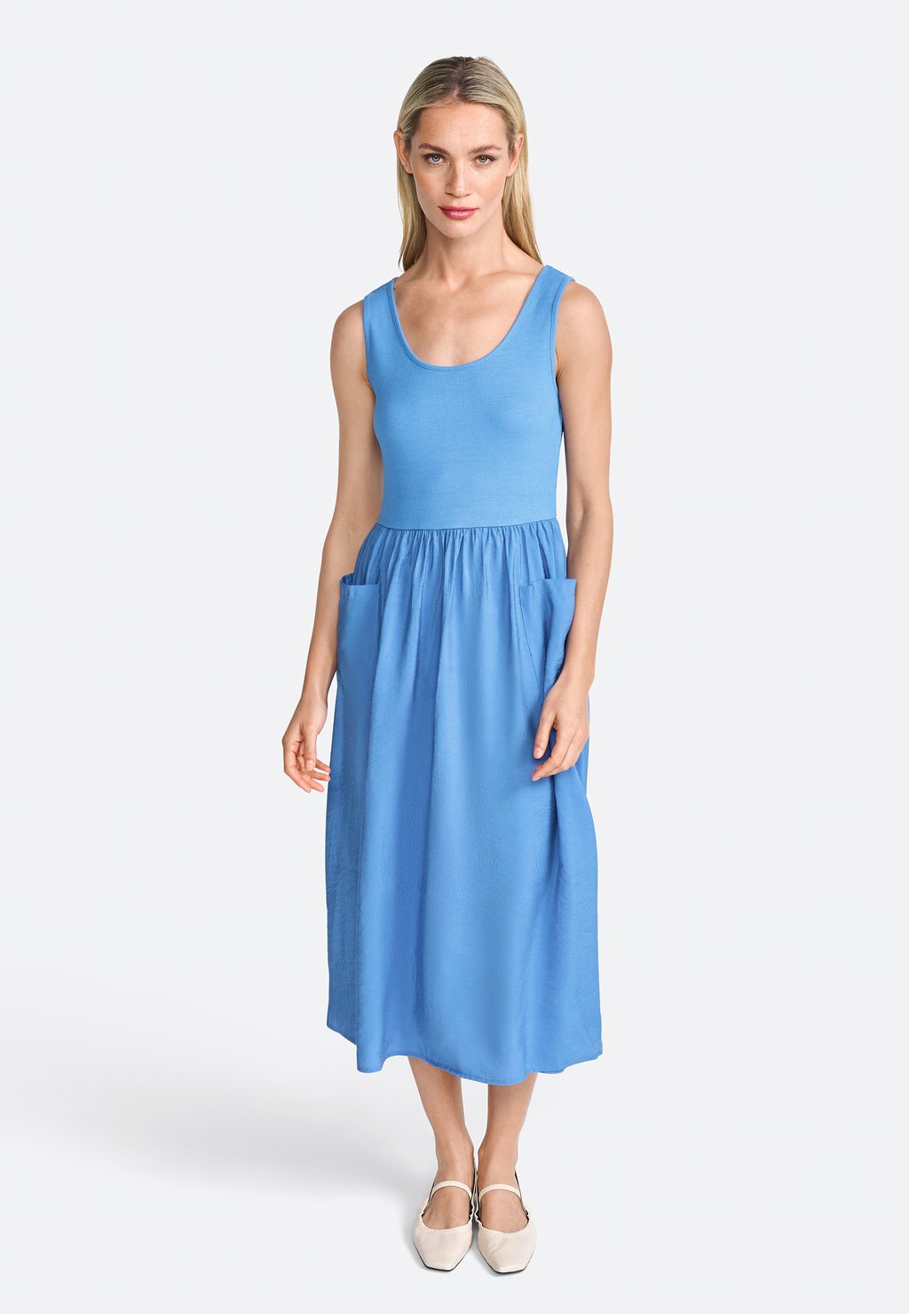 Повседневное платье MIDI Rich & Royal, синий
Повседневное платье MIDI Rich & Royal, синий