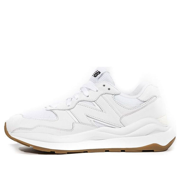 Кроссовки 57 40 New Balance, белый
Кроссовки 57 40 New Balance, белый