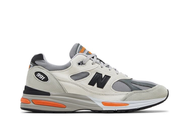 Кроссовки New Balance 991v2 Made in England Winter Flare, серый
Кроссовки New Balance 991v2 Made in England Winter Flare, серый