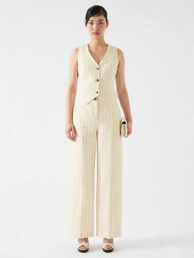 Жилет Ami из льняной смеси L.K.Bennett
Жилет Ami из льняной смеси L.K.Bennett