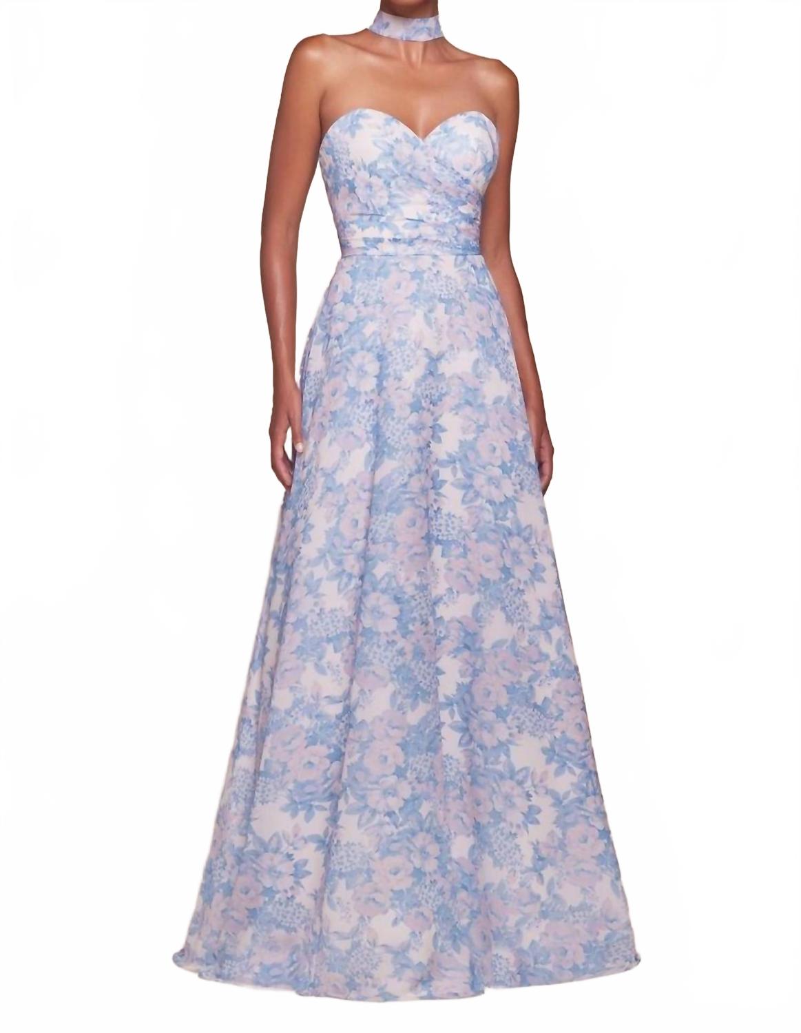 Белое бесшовное платье-футляр Bella с цветочным принтом из сатина в синем цвете Cinderella Divine
Белое бесшовное платье-футляр Bella с цветочным принтом из сатина в синем цвете Cinderella Divine