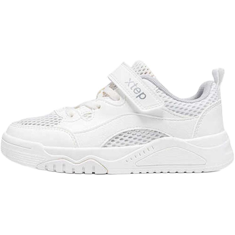 Нескользящие износостойкие низкие детские кроссовки для повседневной носки. Для детей от 3 до 7 лет. XTEP, белый
Нескользящие износостойкие низкие детские кроссовки для повседневной носки. Для детей от 3 до 7 лет. XTEP, белый