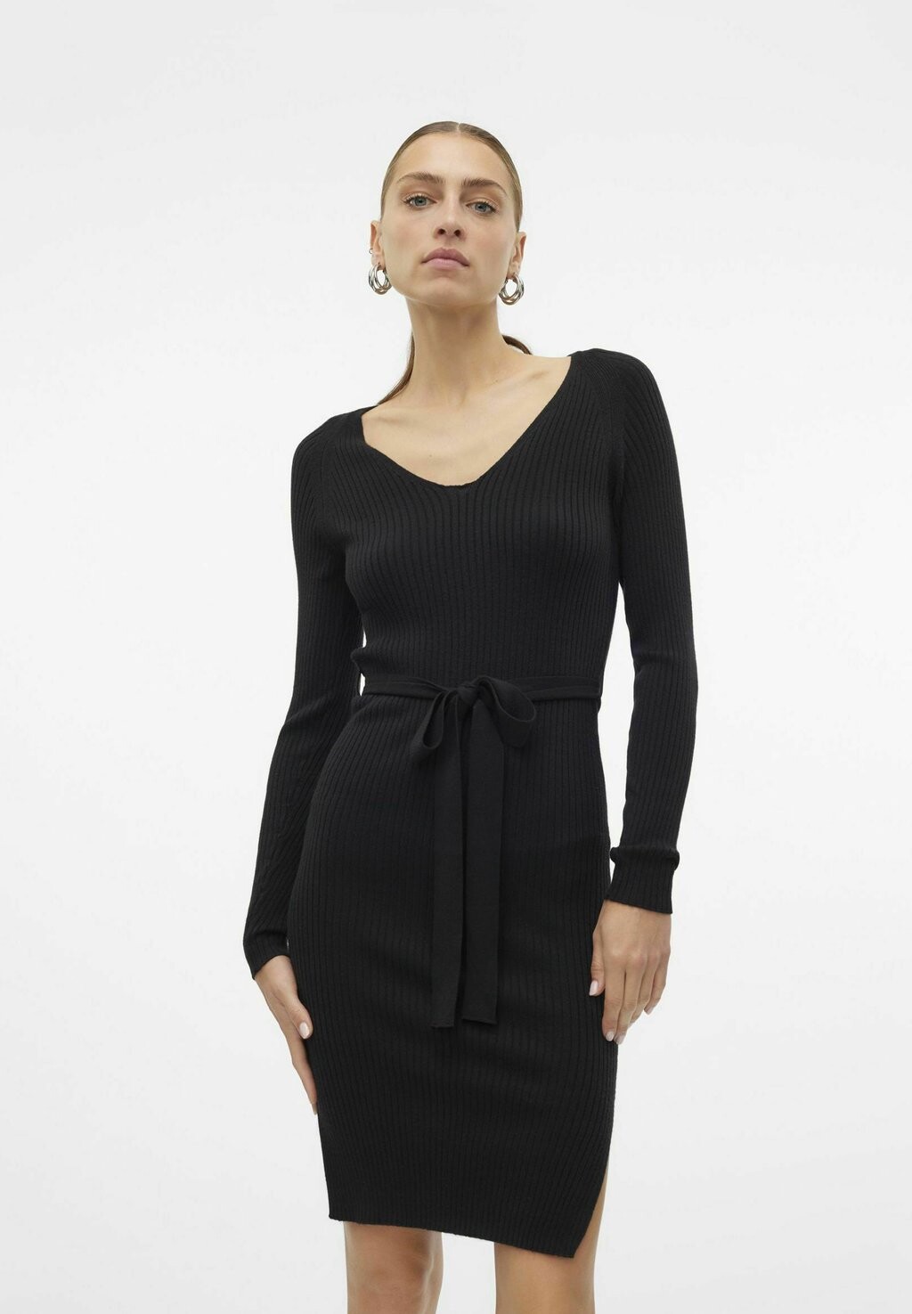 Платье-джемпер SABA Vero Moda, черный
Платье-джемпер SABA Vero Moda, черный