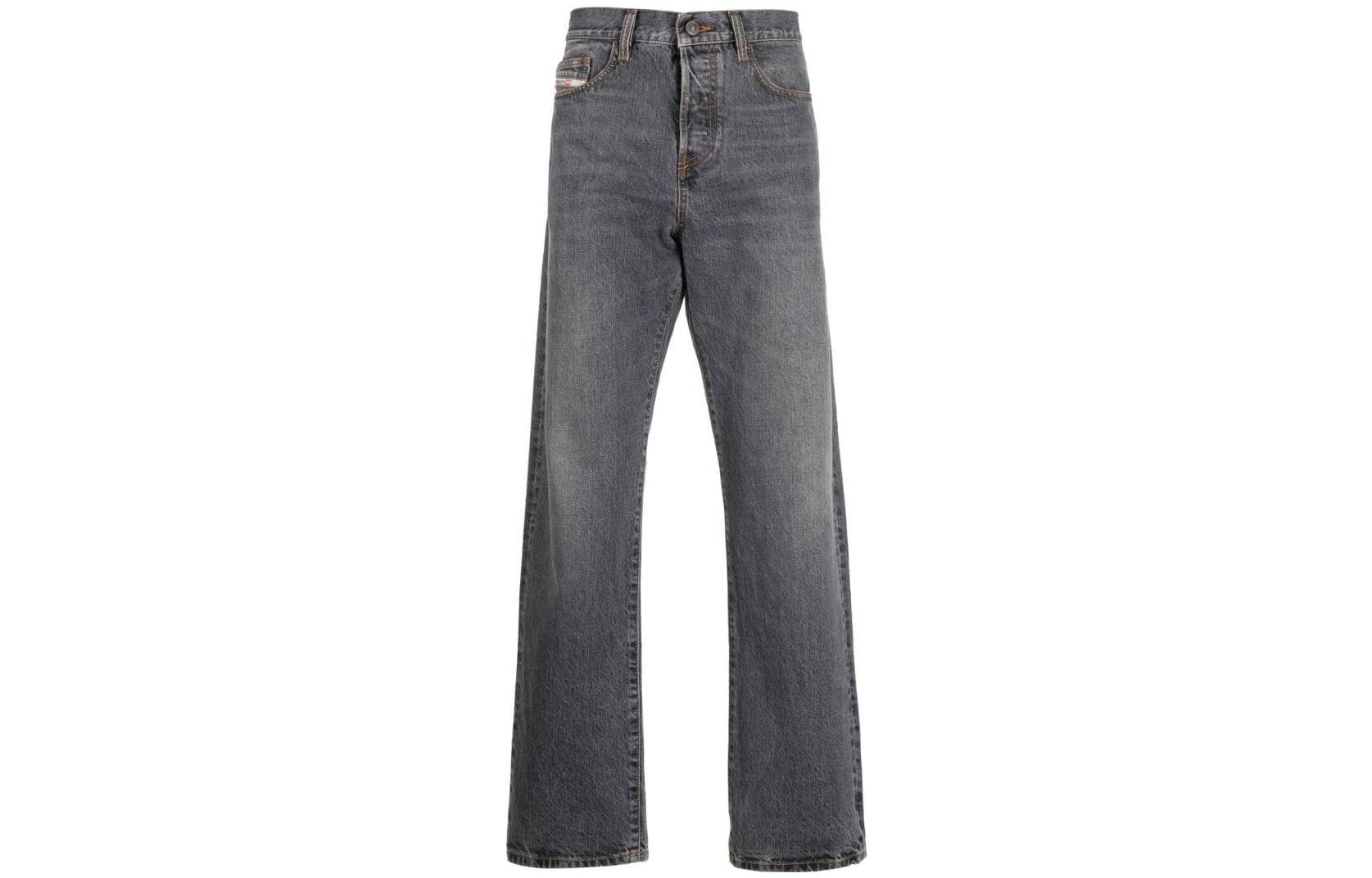 DIESEL Брюки мужские Moderate Straight Fit, цвет dusty gray, джинсы
DIESEL Брюки мужские Moderate Straight Fit, цвет dusty gray, джинсы