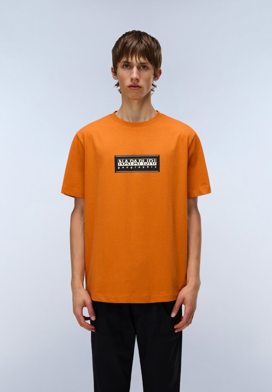 Футболка Napapijri LOGO, Orange Pumpkin A/Orange, Оранжевый, Футболка Napapijri LOGO, Orange Pumpkin A/Orange
Футболка Napapijri LOGO, Orange Pumpkin A/Orange, Оранжевый, Футболка Napapijri LOGO, Orange Pumpkin A/Orange