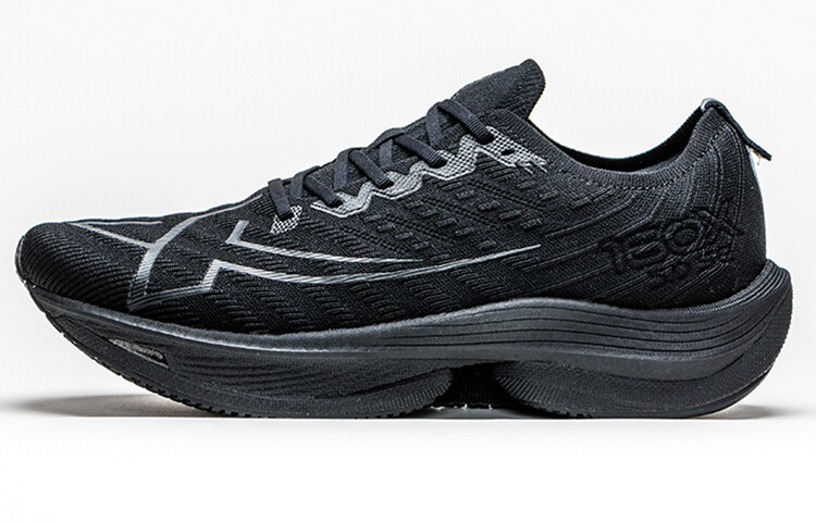 Кроссовки Racing 160X5.0SE мужские низкие черные Xtep
Кроссовки Racing 160X5.0SE мужские низкие черные Xtep