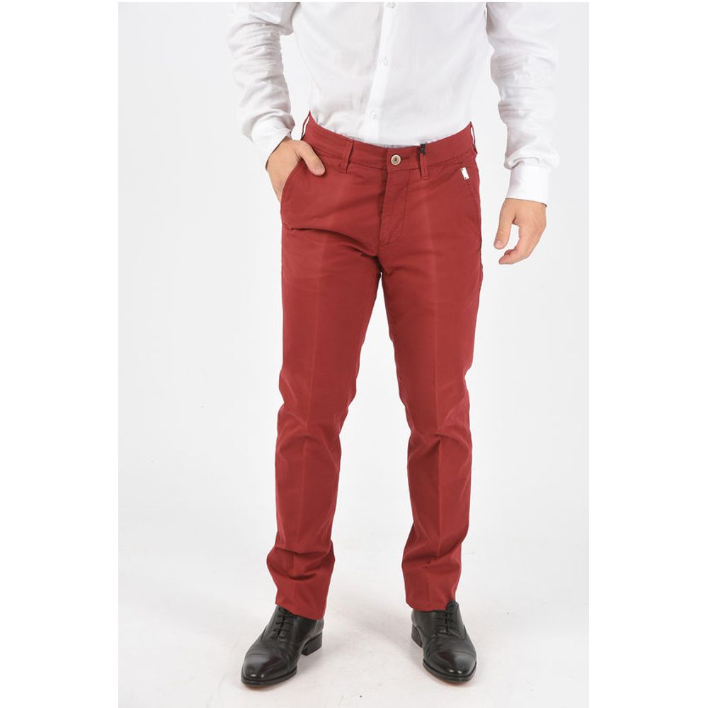 ID Эластичные хлопковые брюки-чинос с 4 карманами Corneliani, Red 
ID Эластичные хлопковые брюки-чинос с 4 карманами Corneliani, Red