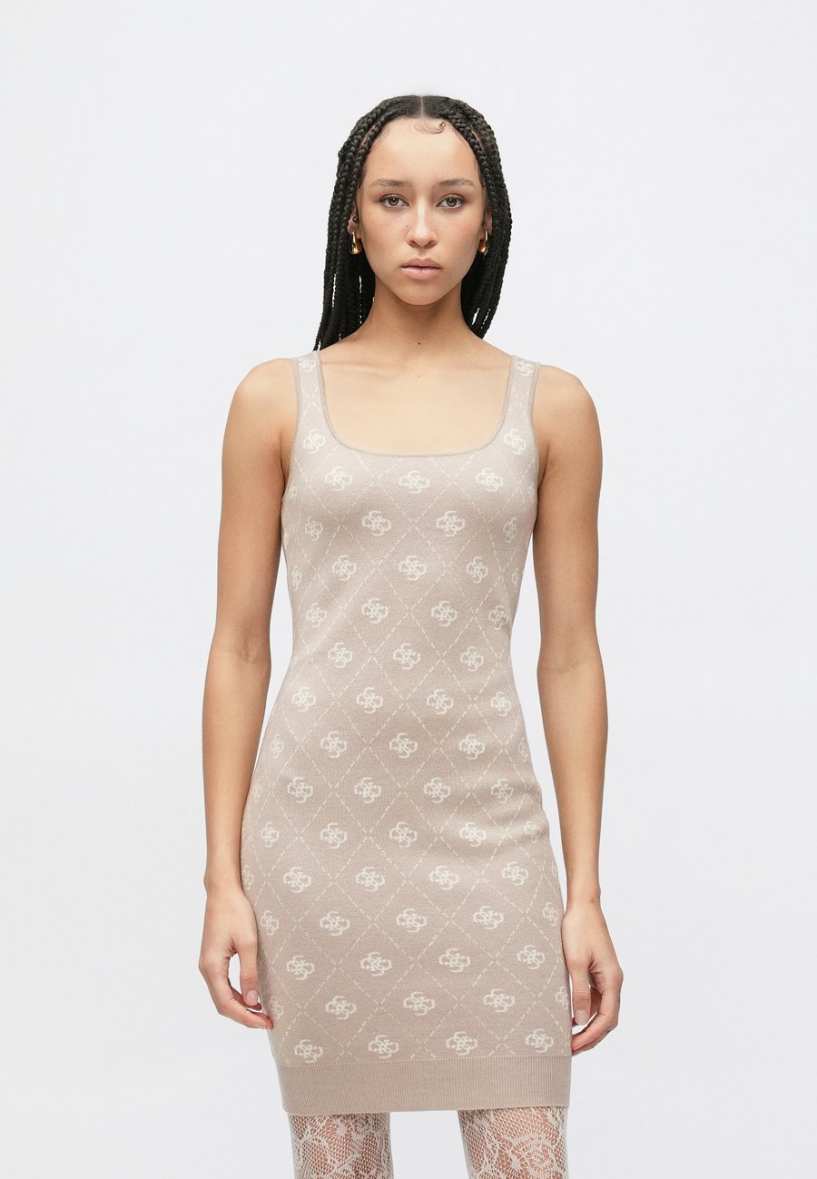Платье Guess SARAH DRESS, Summer Clay/Beige
Платье Guess SARAH DRESS, Summer Clay/Beige