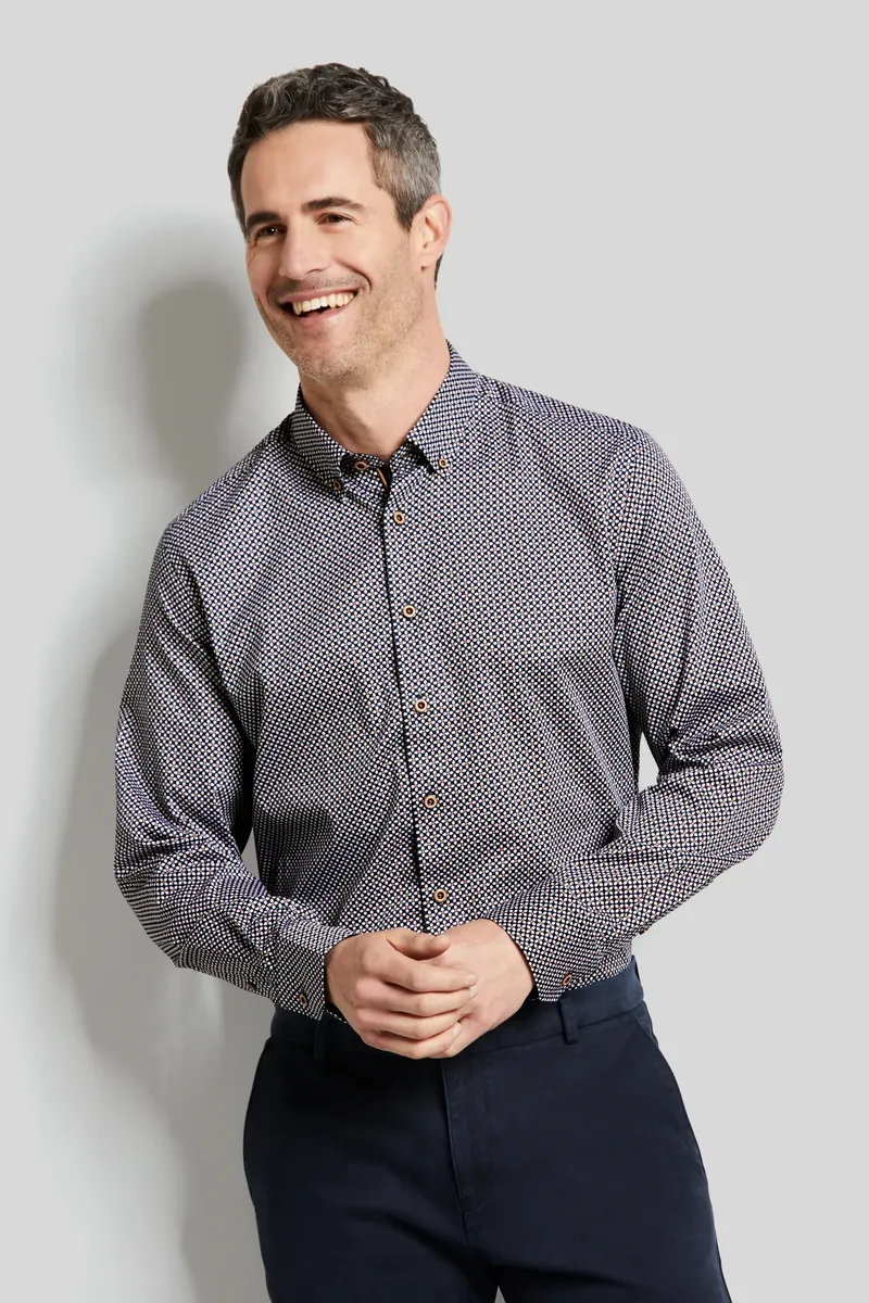 Рубашка bugatti с длинными рукавами и графическими принтами, цвет морской волны
Рубашка bugatti с длинными рукавами и графическими принтами, цвет морской волны