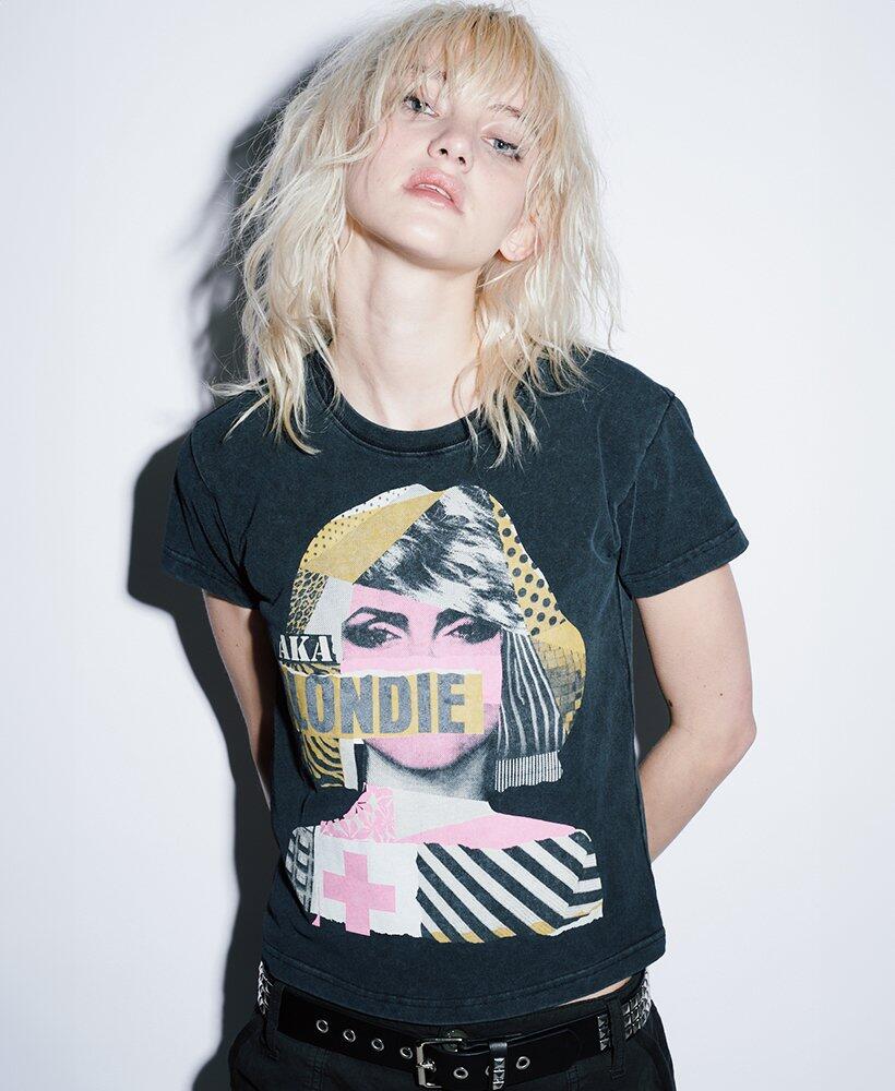 SUPERDRY Обтягивающая футболка Blondie
SUPERDRY Обтягивающая футболка Blondie