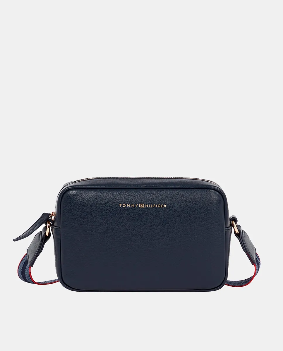 Темно-синяя фирменная сумка через плечо Tommy Hilfiger
Темно-синяя фирменная сумка через плечо Tommy Hilfiger