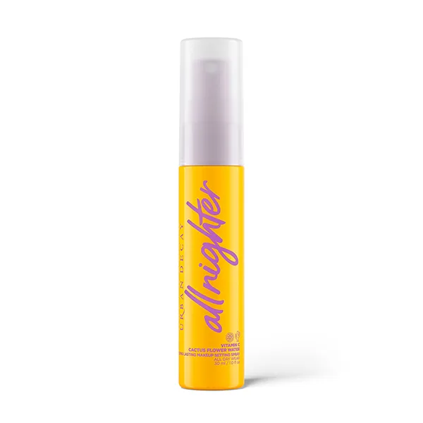 Фиксатор макияжа All Nighter Setting Spray Vitamin C Urban Decay, 30 ml
Фиксатор макияжа All Nighter Setting Spray Vitamin C Urban Decay, 30 ml