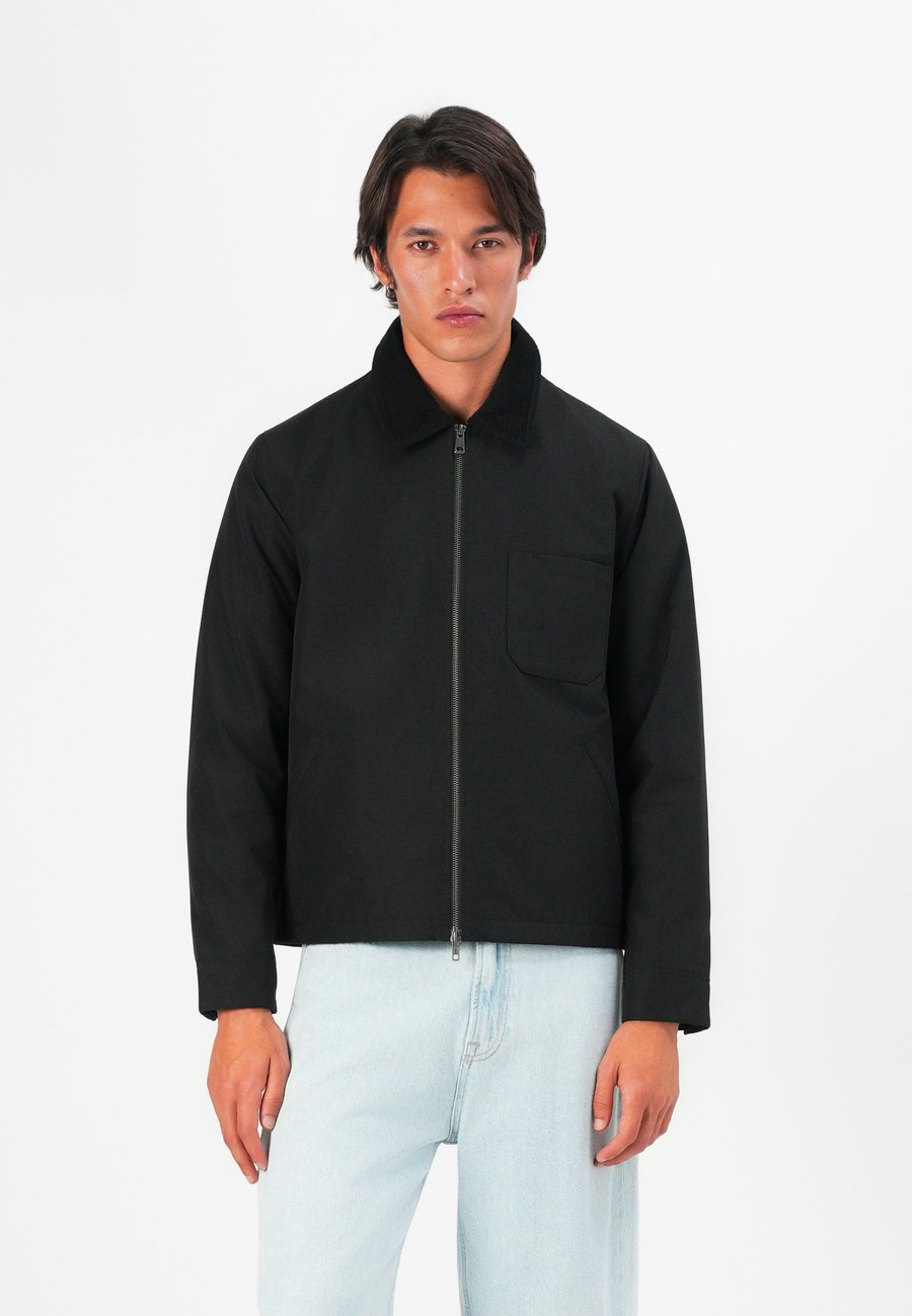 Куртка Samsøe Samsøe ROBIN JACKET, Black
Куртка Samsøe Samsøe ROBIN JACKET, Black