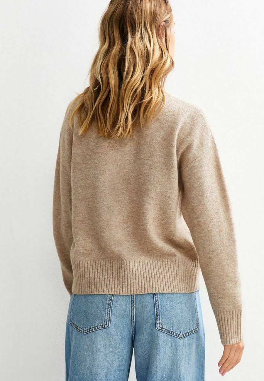 Джемпер New Look CREW NECK, Mink/Beige
Джемпер New Look CREW NECK, Mink/Beige