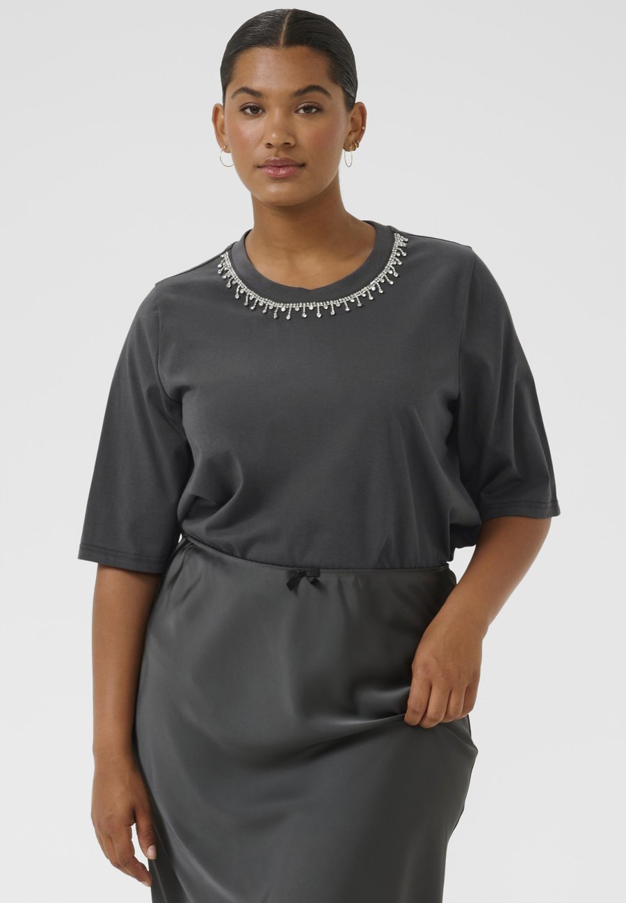 Футболка Kaffe Curve HELENA, Black Oyster/Black, Черный, Футболка Kaffe Curve HELENA, Black Oyster/Black
Футболка Kaffe Curve HELENA, Black Oyster/Black, Черный, Футболка Kaffe Curve HELENA, Black Oyster/Black