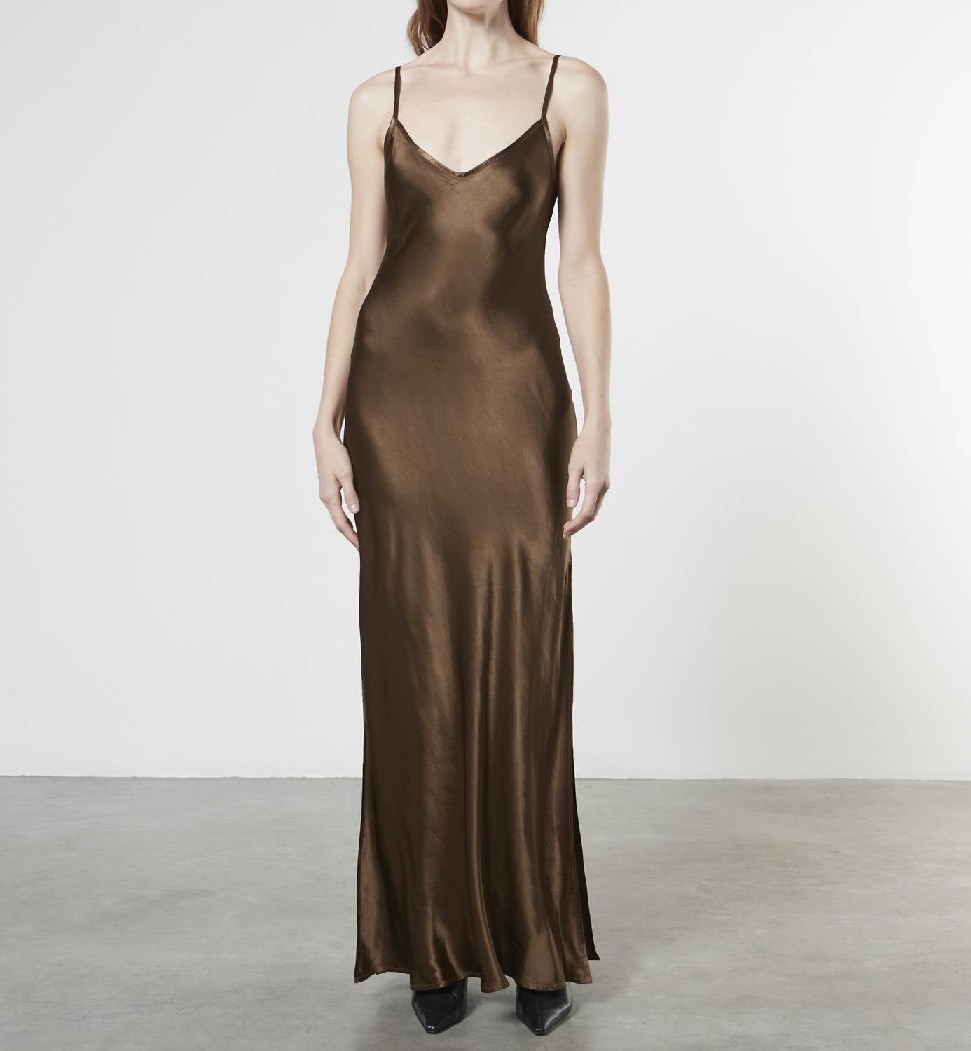 Платье макси косого кроя в цвете Saddle Brown Enza Costa
Платье макси косого кроя в цвете Saddle Brown Enza Costa