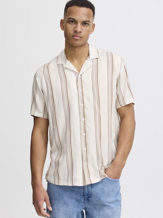 Рубашка с короткими рукавами и бюстгальтером Blend, белый
Рубашка с короткими рукавами и бюстгальтером Blend, белый