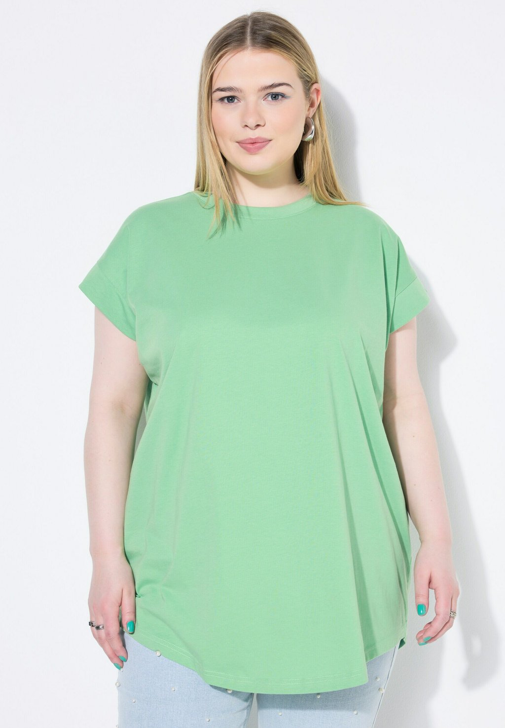 Базовая футболка GERUNDETER Studio Untold, зеленый
Базовая футболка GERUNDETER Studio Untold, зеленый