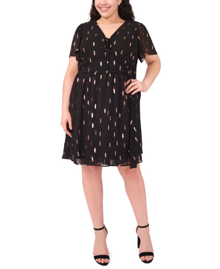 Короткое платье больших размеров с рукавами-крылышками, приталенного силуэта и расклешенной юбки MSK, Rich Black
Короткое платье больших размеров с рукавами-крылышками, приталенного силуэта и расклешенной юбки MSK, Rich Black