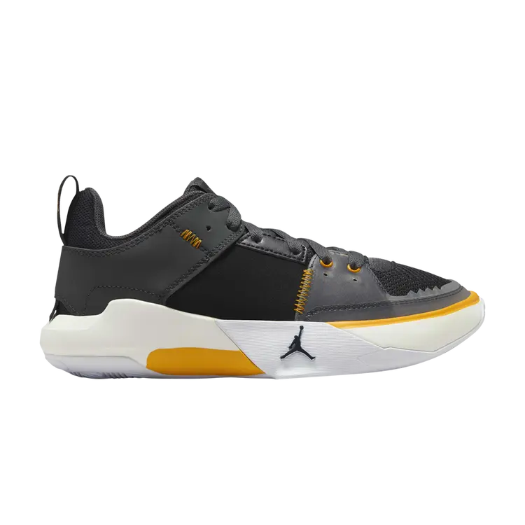 Кроссовки Jordan One Take 5 GS, цвет Anthracite Taxi
Кроссовки Jordan One Take 5 GS, цвет Anthracite Taxi