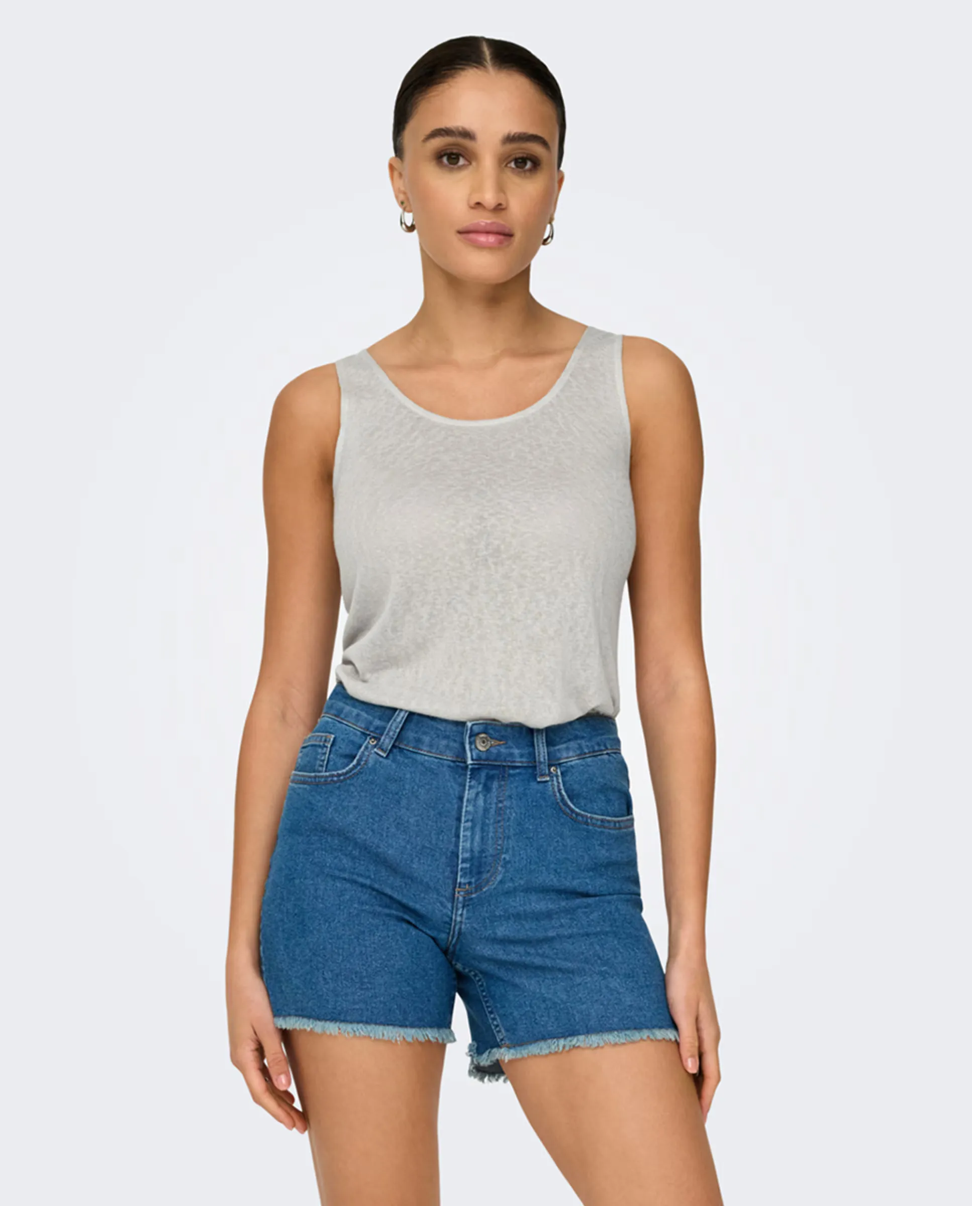 Женский топ с бретелями и круглым вырезом Only, серый
Женский топ с бретелями и круглым вырезом Only, серый