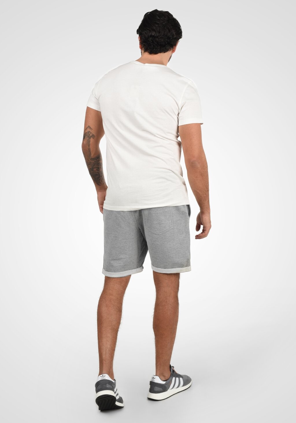 Шорты BHTIMO Blend, светло-серый пестрый
Шорты BHTIMO Blend, светло-серый пестрый