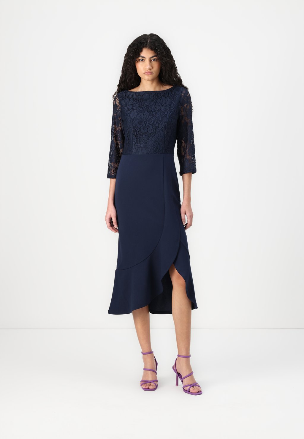 Коктейльное платье / Вечернее платье VICLARA MIDI DRESS VILA, темно-синий
Коктейльное платье / Вечернее платье VICLARA MIDI DRESS VILA, темно-синий