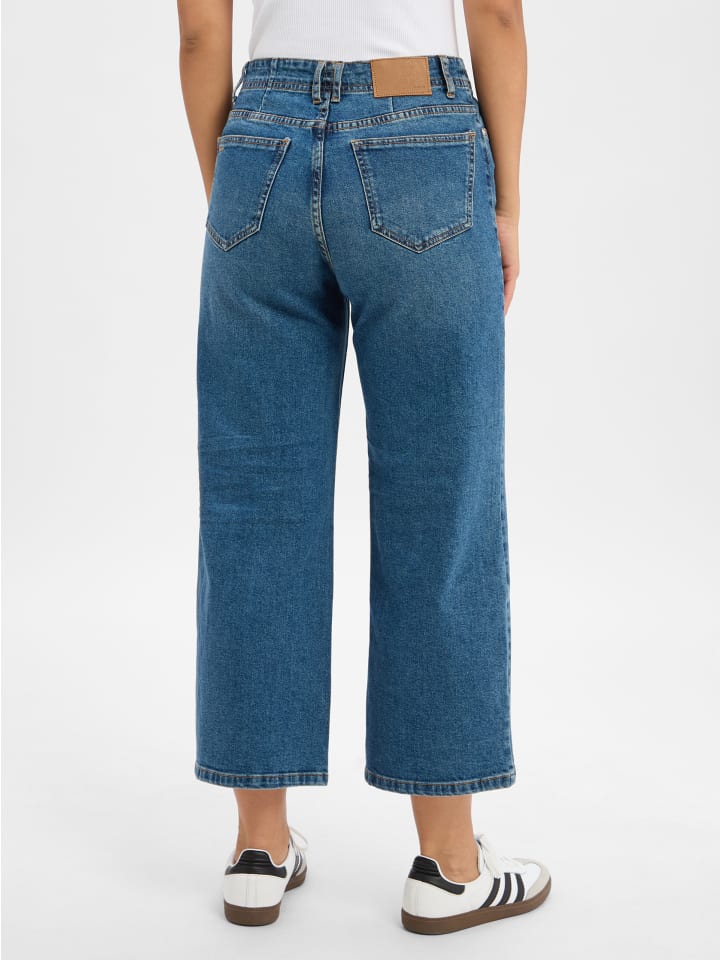 Джинсы Lanah в цвете средний камень OPUS
Джинсы Lanah в цвете средний камень OPUS