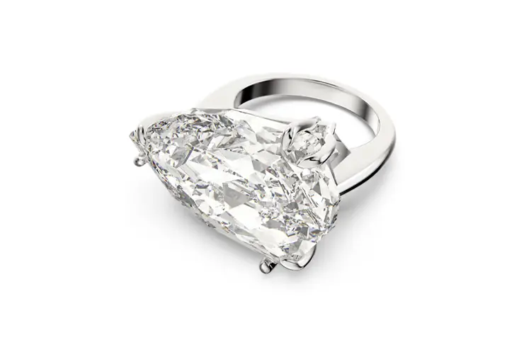 Swarovski Родированное кольцо с искусственными кристаллами женское белое
Swarovski Родированное кольцо с искусственными кристаллами женское белое