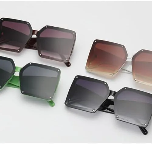 Квадратные солнцезащитные очки для женщин, модные, большие, без оправы, с заклепками, винтажные очки для мужчин, ретро, зеленые, градиентные цвета MTZJH, Red
Квадратные солнцезащитные очки для женщин, модные, большие, без оправы, с заклепками, винтажные очки для мужчин, ретро, зеленые, градиентные цвета MTZJH, Red