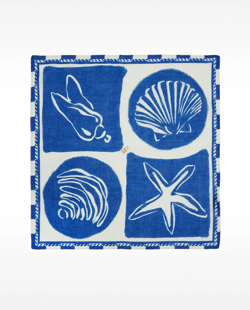 Летний платок 100% хлопок с принтом Parfois, синий
Летний платок 100% хлопок с принтом Parfois, синий