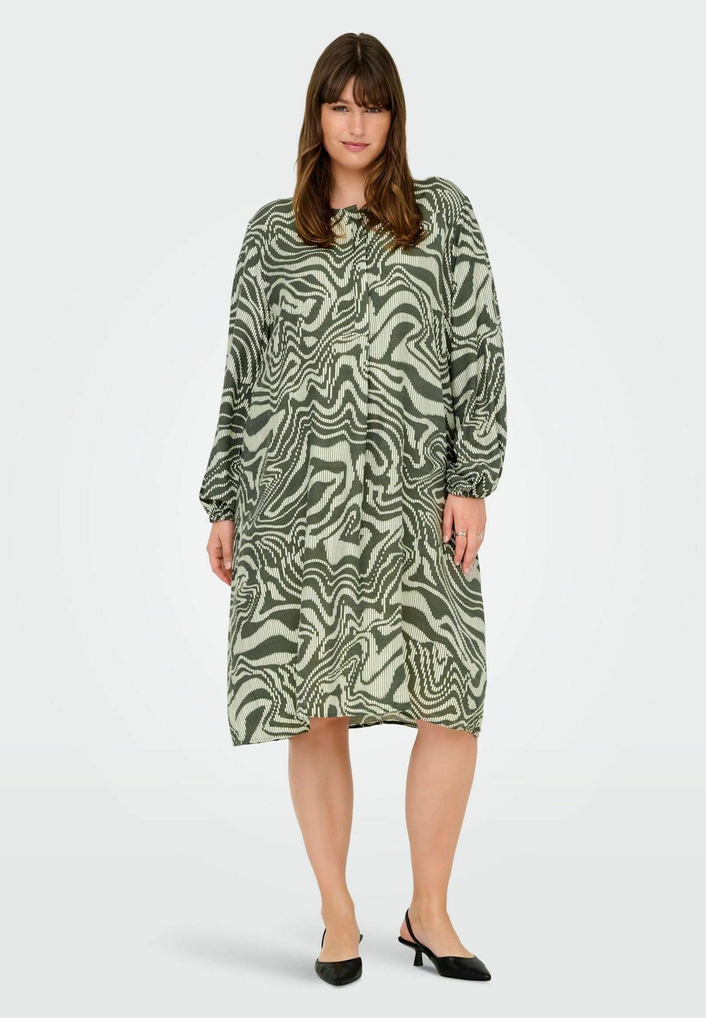 Платье-рубашка CARITHILDA MIDI ONLY Carmakoma, зеленый
Платье-рубашка CARITHILDA MIDI ONLY Carmakoma, зеленый