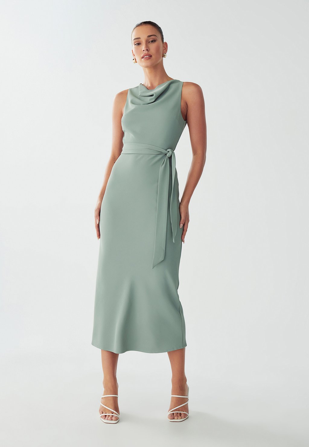 Повседневное платье REANE WILLA, зеленый
Повседневное платье REANE WILLA, зеленый