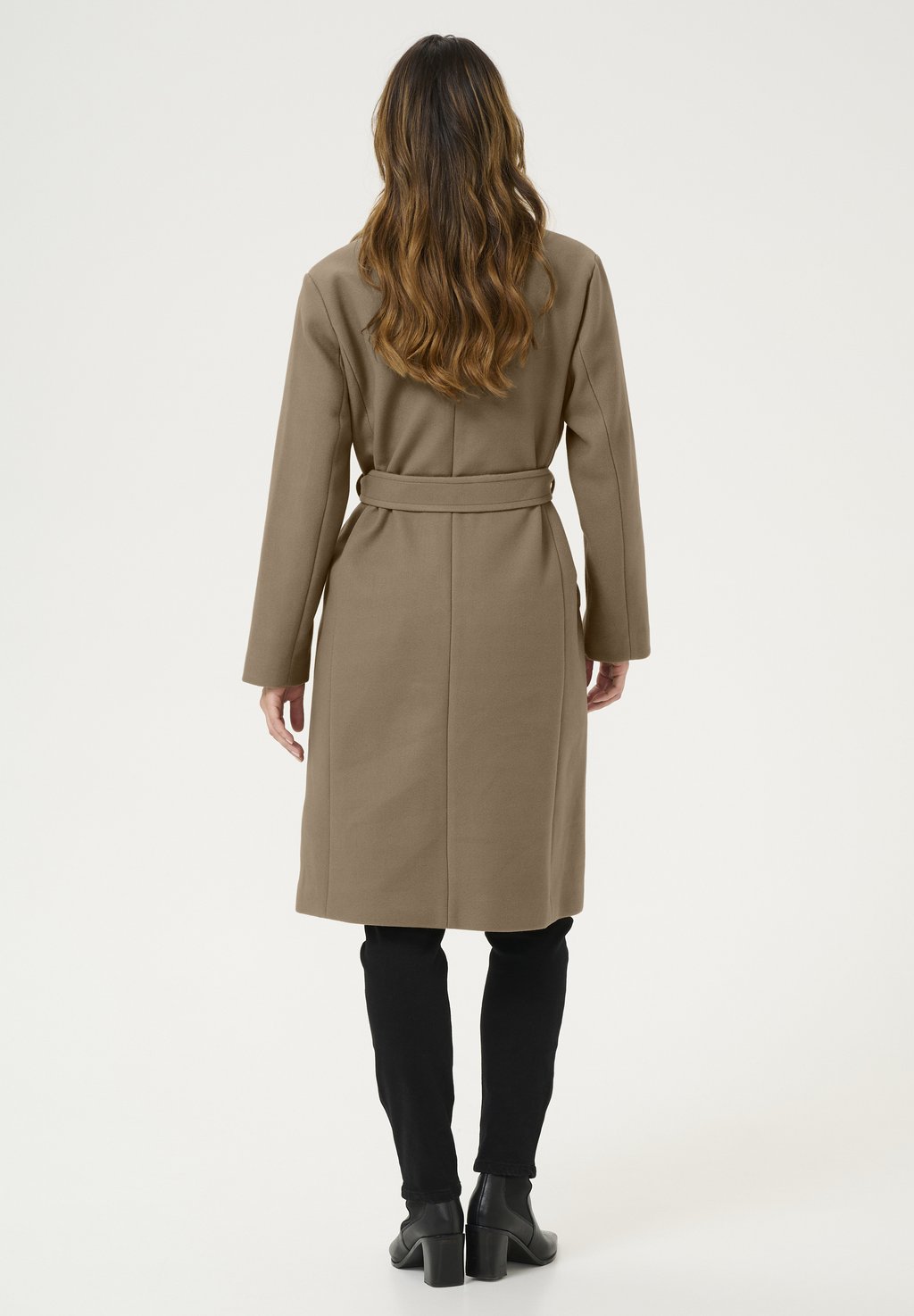 Классическое пальто CRCAMELIA Cream, коричневый
Классическое пальто CRCAMELIA Cream, коричневый