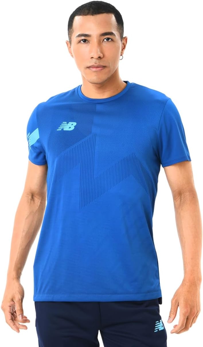 Мужская футбольная тренировочная футболка New Balance с коротким рукавом и жаккардовым рисунком (MT231437), синий
Мужская футбольная тренировочная футболка New Balance с коротким рукавом и жаккардовым рисунком (MT231437), синий