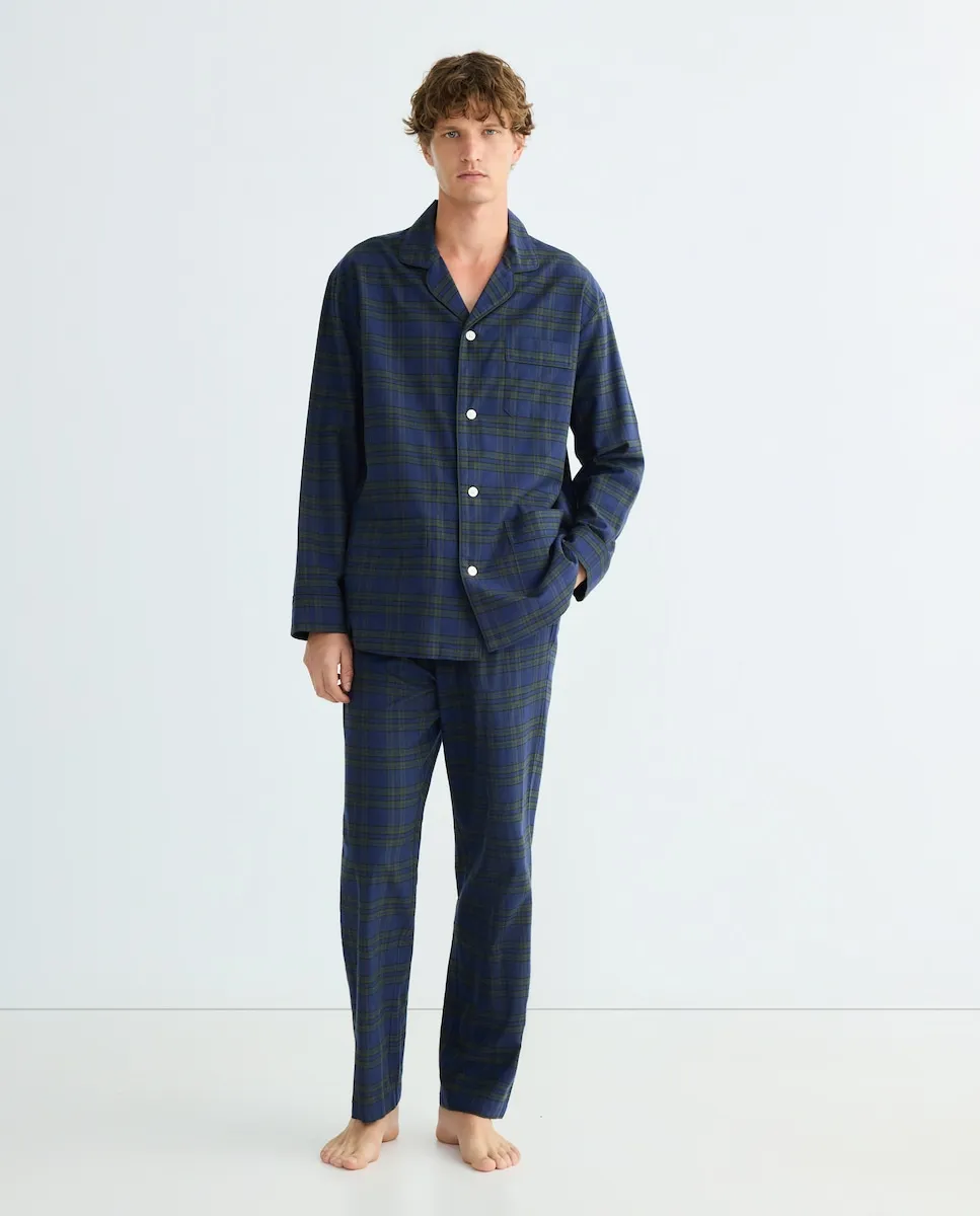 Мужская пижама из вельвета в клетку Emidio Tucci, темно-синий
Мужская пижама из вельвета в клетку Emidio Tucci, темно-синий