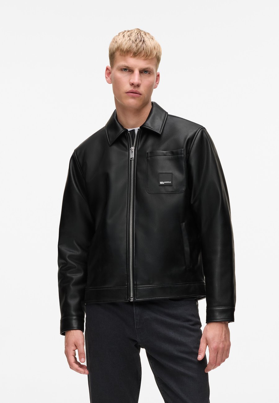 Куртка Karl Lagerfeld Jeans POCKET LOGO, Black
Куртка Karl Lagerfeld Jeans POCKET LOGO, Black