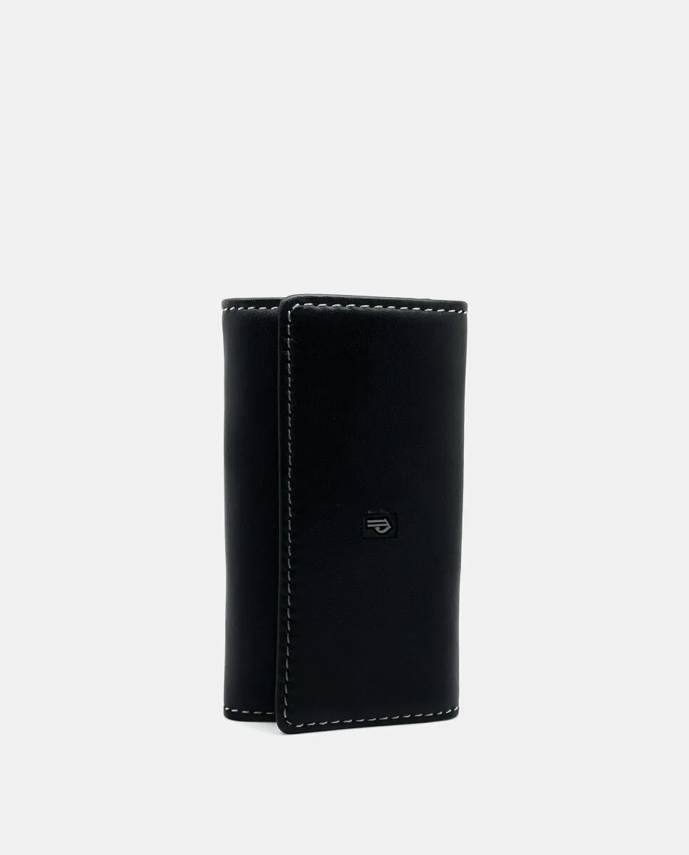 Черный кожаный брелок с шестью ключами Pielnoble
Черный кожаный брелок с шестью ключами Pielnoble