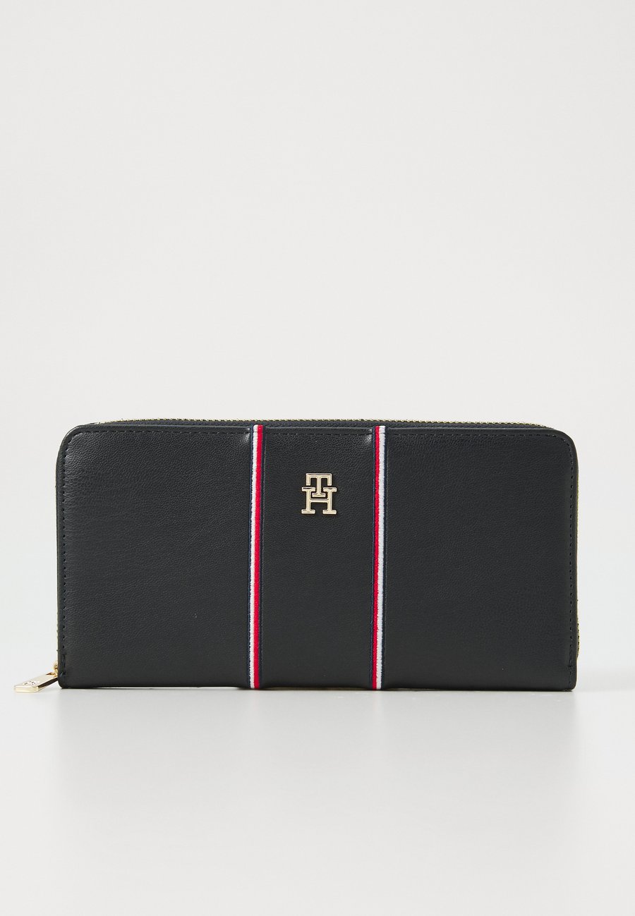 Кошелек Tommy Hilfiger ICON , Space Blue /Blue
Кошелек Tommy Hilfiger ICON , Space Blue /Blue