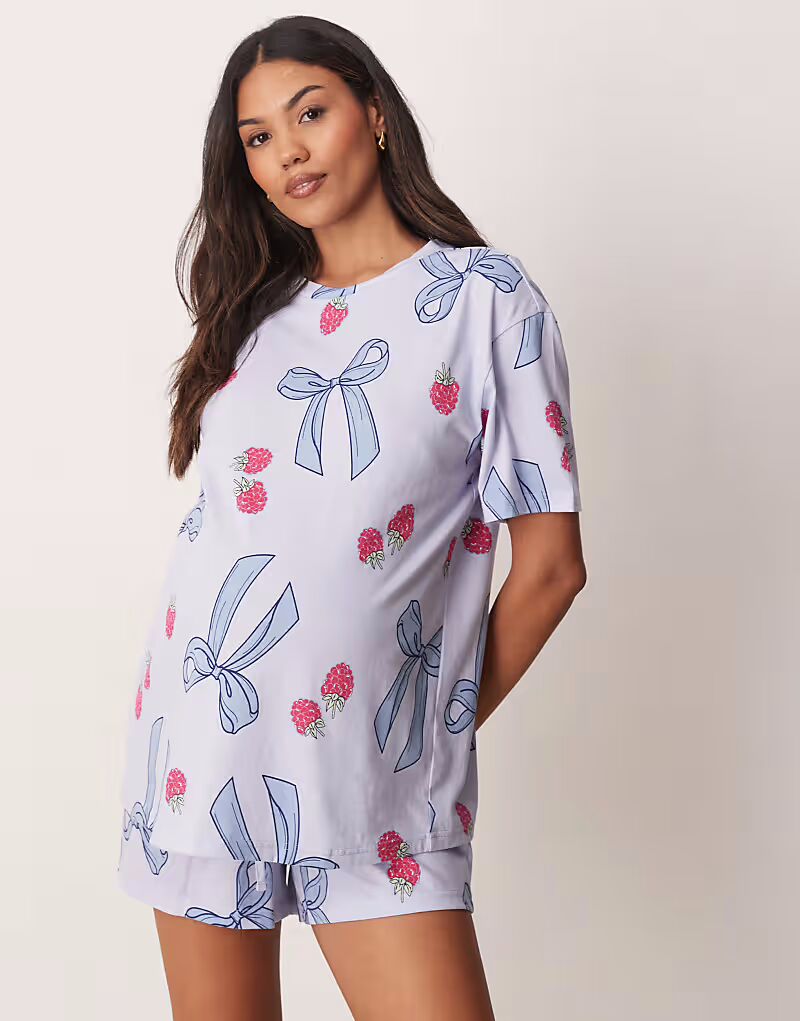 ASOS DESIGN Maternity: свободная футболка с бантом и ягодным принтом и короткая пижама синего цвета ASOS Maternity
ASOS DESIGN Maternity: свободная футболка с бантом и ягодным принтом и короткая пижама синего цвета ASOS Maternity