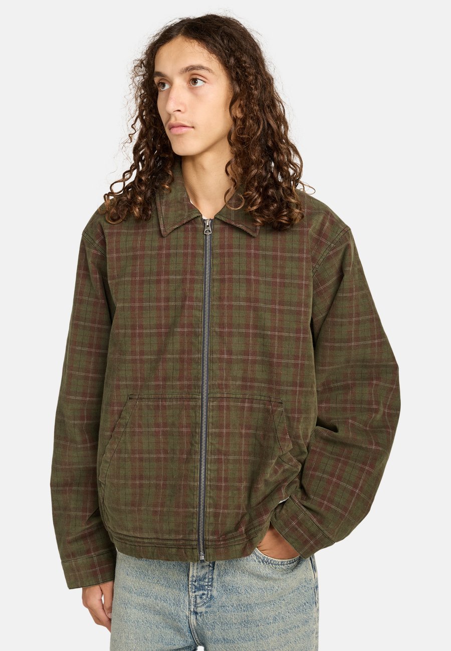 Куртка Element Light jacket, Rss/Red
Куртка Element Light jacket, Rss/Red