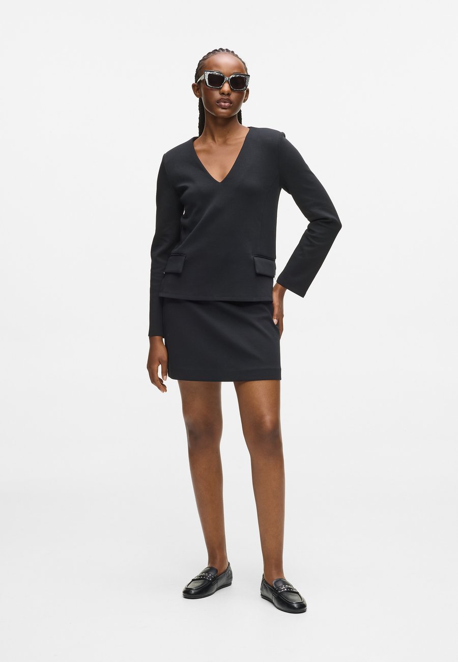 Юбка KARL LAGERFELD Mini skirt, Black
Юбка KARL LAGERFELD Mini skirt, Black
